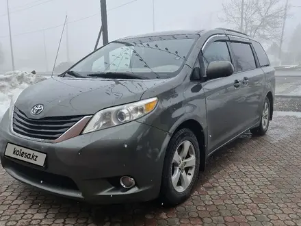 Toyota Sienna 2010 года за 10 800 000 тг. в Алматы – фото 12