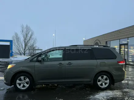 Toyota Sienna 2010 года за 10 800 000 тг. в Алматы – фото 4