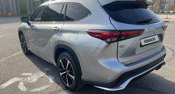 Toyota Highlander 2021 годаүшін25 500 000 тг. в Алматы – фото 3