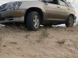 Lexus RX 300 1999 годаүшін4 900 000 тг. в Алматы – фото 3