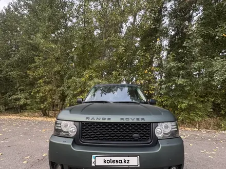Land Rover Range Rover 2003 года за 6 800 000 тг. в Алматы