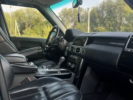 Land Rover Range Rover 2003 года за 6 800 000 тг. в Алматы – фото 7