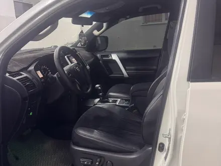 Toyota Land Cruiser Prado 2020 года за 25 000 000 тг. в Актобе – фото 8