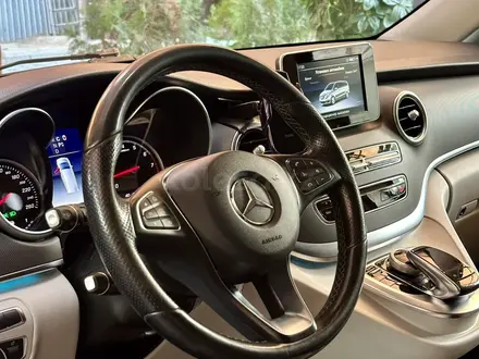 Mercedes-Benz V 250 2018 года за 30 000 000 тг. в Алматы – фото 20