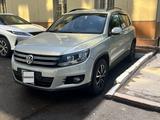 Volkswagen Tiguan 2013 года за 6 000 000 тг. в Астана