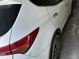 Hyundai Santa Fe 2012 года за 6 000 000 тг. в Шолаккорган – фото 3