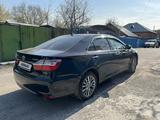 Toyota Camry 2017 года за 12 800 000 тг. в Алматы – фото 4