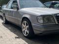 Mercedes-Benz E 320 1994 годаfor3 600 000 тг. в Алматы