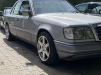 Mercedes-Benz E 320 1994 годаfor3 600 000 тг. в Алматы