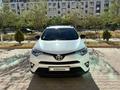 Toyota RAV4 2019 года за 13 500 000 тг. в Актау