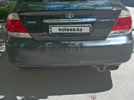 Toyota Camry 2003 года за 3 900 000 тг. в Атырау – фото 3