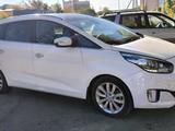 Kia Carens 2014 года за 7 500 000 тг. в Кокшетау – фото 2