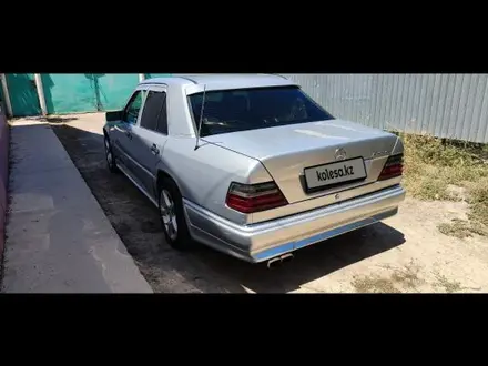 Mercedes-Benz E 230 1990 года за 2 000 000 тг. в Жанатас – фото 3