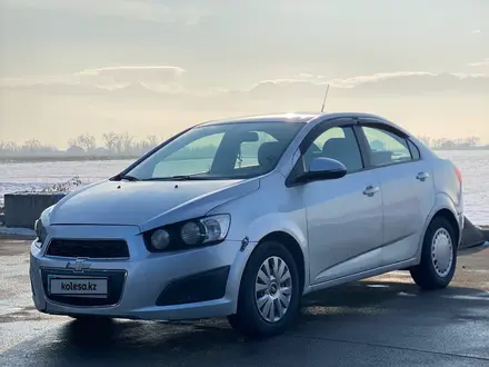 Chevrolet Aveo 2014 годаүшін2 900 000 тг. в Алматы – фото 4
