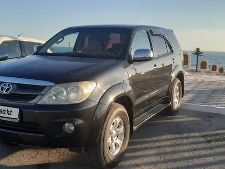 Toyota Fortuner 2006 года за 8 500 000 тг. в Актау – фото 43