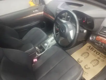 Subaru Legacy 2010 года за 2 700 000 тг. в Актобе – фото 2