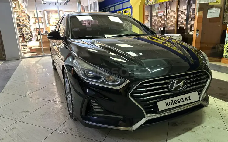 Hyundai Sonata 2018 годаүшін10 000 000 тг. в Алматы