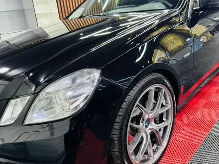 Mercedes-Benz E 55 AMG 2007 года за 11 700 000 тг. в Алматы – фото 34