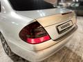 Mercedes-Benz E 200 2004 годаүшін5 500 000 тг. в Астана – фото 6