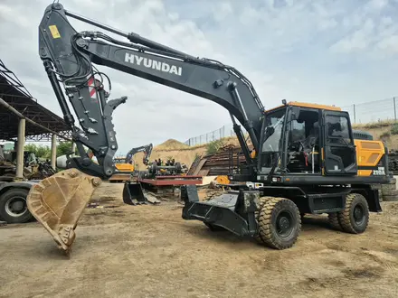 Hyundai  R210W 2023 года за 64 000 000 тг. в Шымкент – фото 2