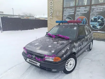 Opel Astra 1993 года за 900 000 тг. в Семей – фото 2