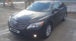 Toyota Camry 2011 года за 6 700 000 тг. в Атырау