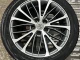 215/50/17 покрышки зимние с дисками camry 70 за 220 000 тг. в Актобе – фото 4