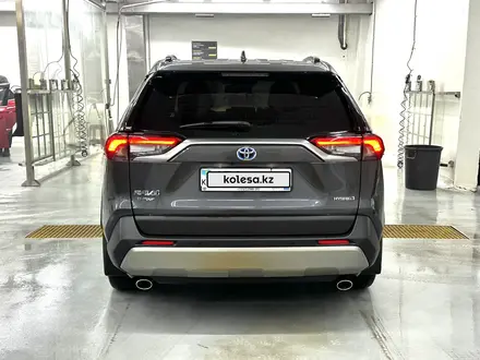 Toyota RAV4 2022 года за 18 300 000 тг. в Караганда – фото 18