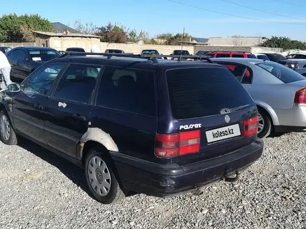 Volkswagen Passat 1996 года за 1 200 000 тг. в Шымкент – фото 2