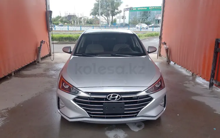 Hyundai Elantra 2018 годаfor5 100 000 тг. в Уральск