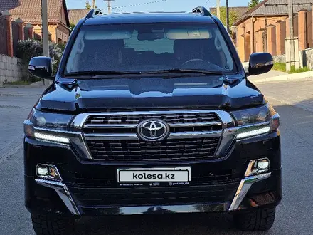 Toyota Land Cruiser 2007 года за 16 400 000 тг. в Астана
