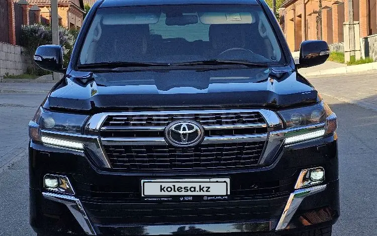 Toyota Land Cruiser 2007 года за 16 400 000 тг. в Астана