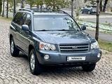 Toyota Highlander 2002 года за 7 800 000 тг. в Алматы