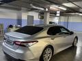 Toyota Camry 2019 года за 14 000 000 тг. в Астана – фото 4