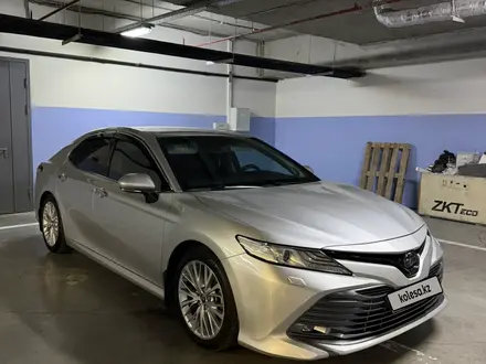 Toyota Camry 2019 года за 14 000 000 тг. в Астана – фото 6