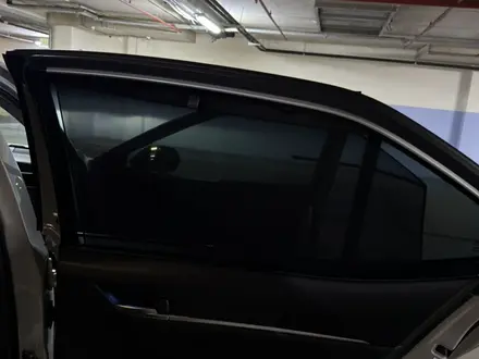 Toyota Camry 2019 года за 14 000 000 тг. в Астана – фото 13