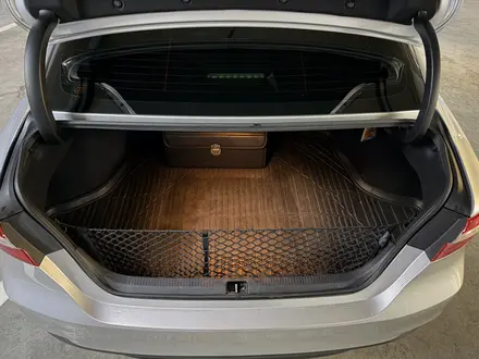 Toyota Camry 2019 года за 14 000 000 тг. в Астана – фото 17