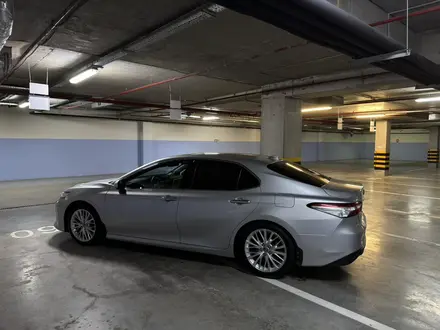 Toyota Camry 2019 года за 14 000 000 тг. в Астана – фото 22