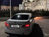 Nissan Almera 2015 года за 2 750 000 тг. в Шымкент – фото 2