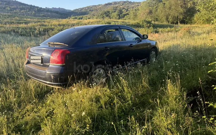 Toyota Avensis 2006 годаүшін4 000 000 тг. в Караганда