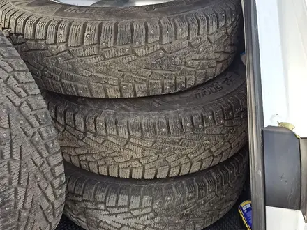 Диски с зимней резиной на шипах за 215 000 тг. в Астана – фото 6