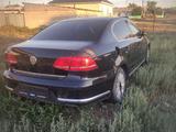 Volkswagen Passat 2011 года за 1 500 000 тг. в Талдыкорган – фото 4