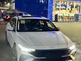 Hyundai Elantra 2023 года за 8 850 000 тг. в Актау – фото 2
