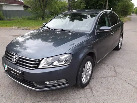 Volkswagen Passat 2013 года за 6 000 000 тг. в Алматы – фото 3