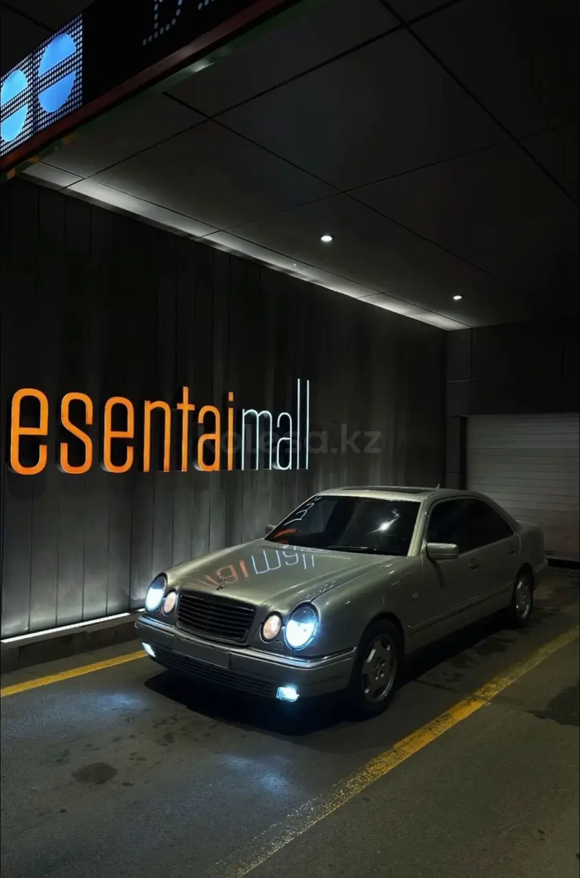 Mercedes-Benz E-Class, 1996