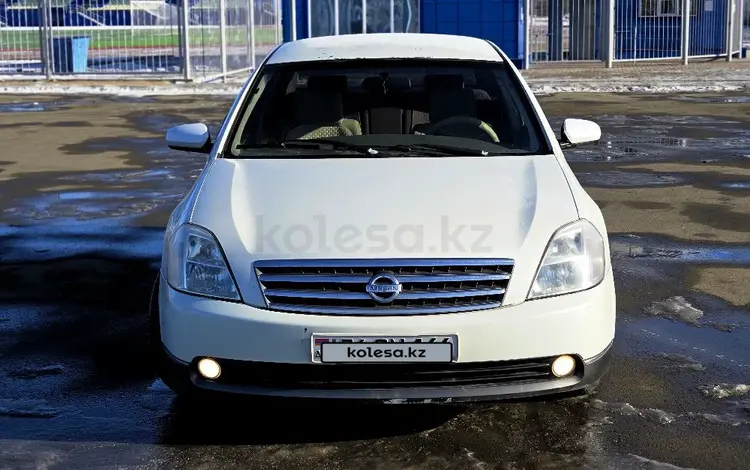 Nissan Teana 2004 годаfor2 500 000 тг. в Атырау