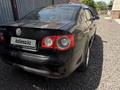 Volkswagen Jetta 2006 года за 1 800 000 тг. в Караганда – фото 4