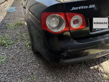 Volkswagen Jetta 2006 года за 1 800 000 тг. в Караганда – фото 5
