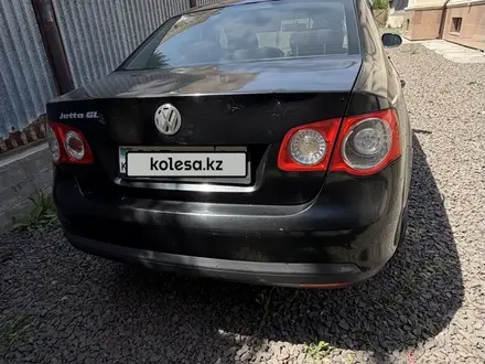 Volkswagen Jetta 2006 года за 1 800 000 тг. в Караганда – фото 7