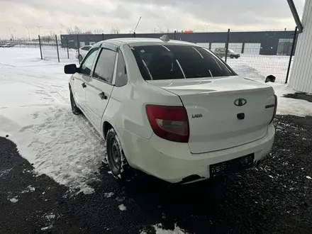 ВАЗ (Lada) Granta 2190 2014 года за 1 940 000 тг. в Астана – фото 4